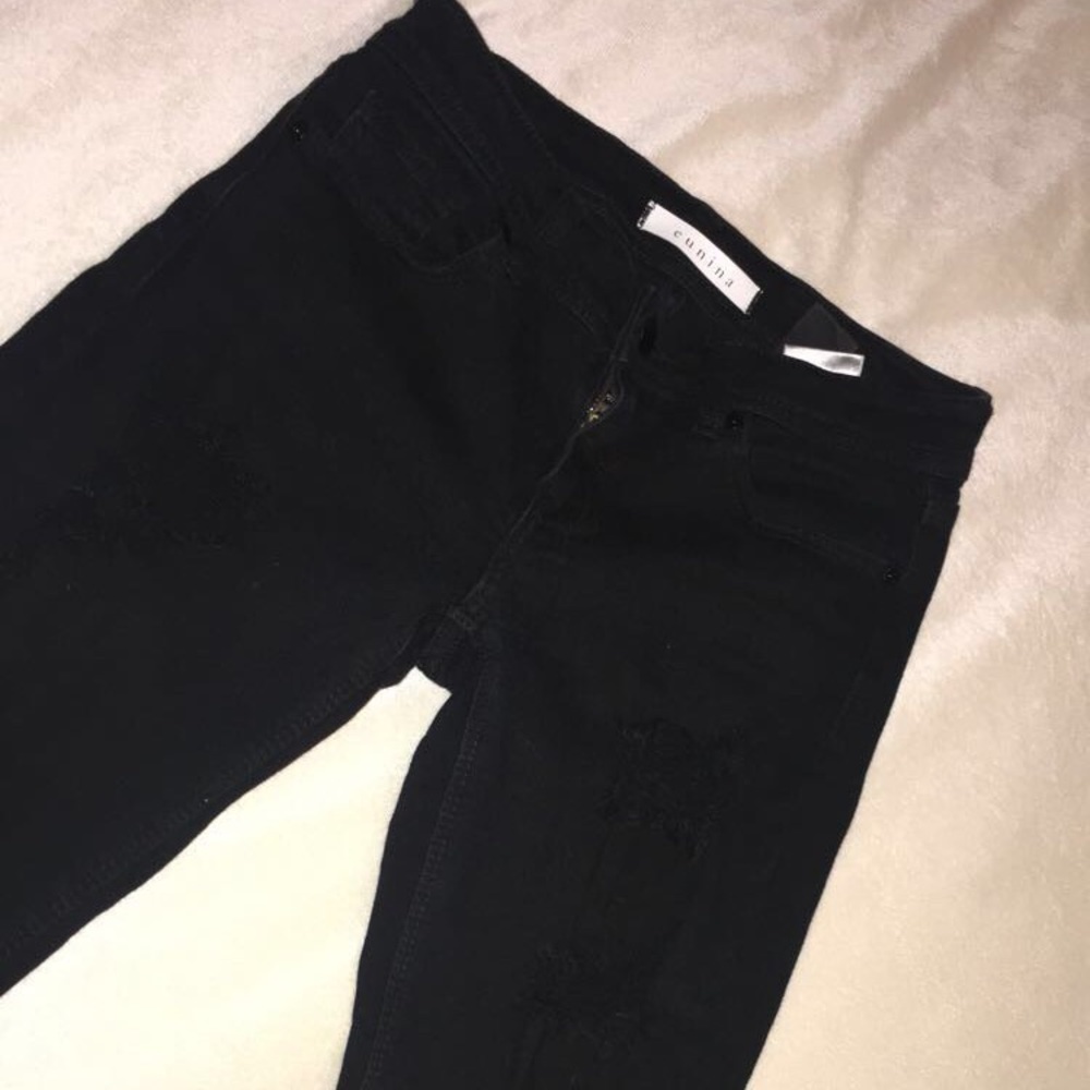 Ripped black jeans